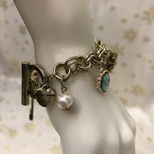 BETSEY JOHNSON CHARM BRACELET